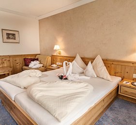 MAGIC MOUNTAINS Hotel Alpenhof 
