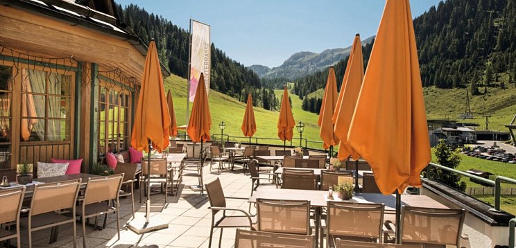MAGIC MOUNTAINS Hotel Alpenhof