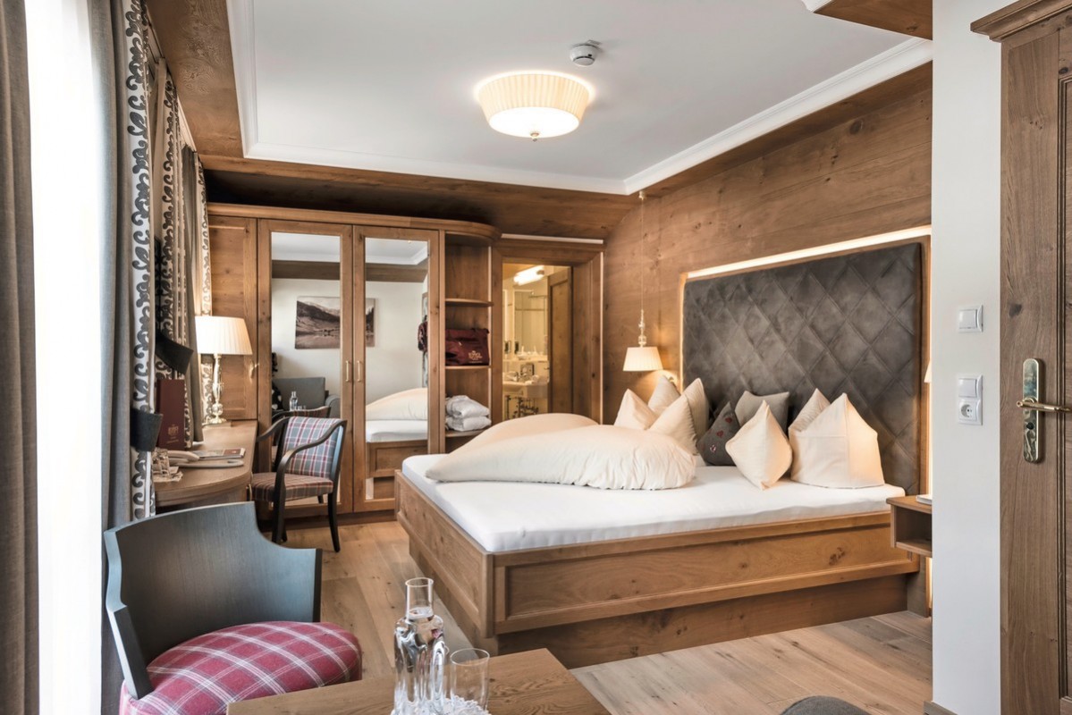 MAGIC MOUNTAINS Hotel Alpenhof