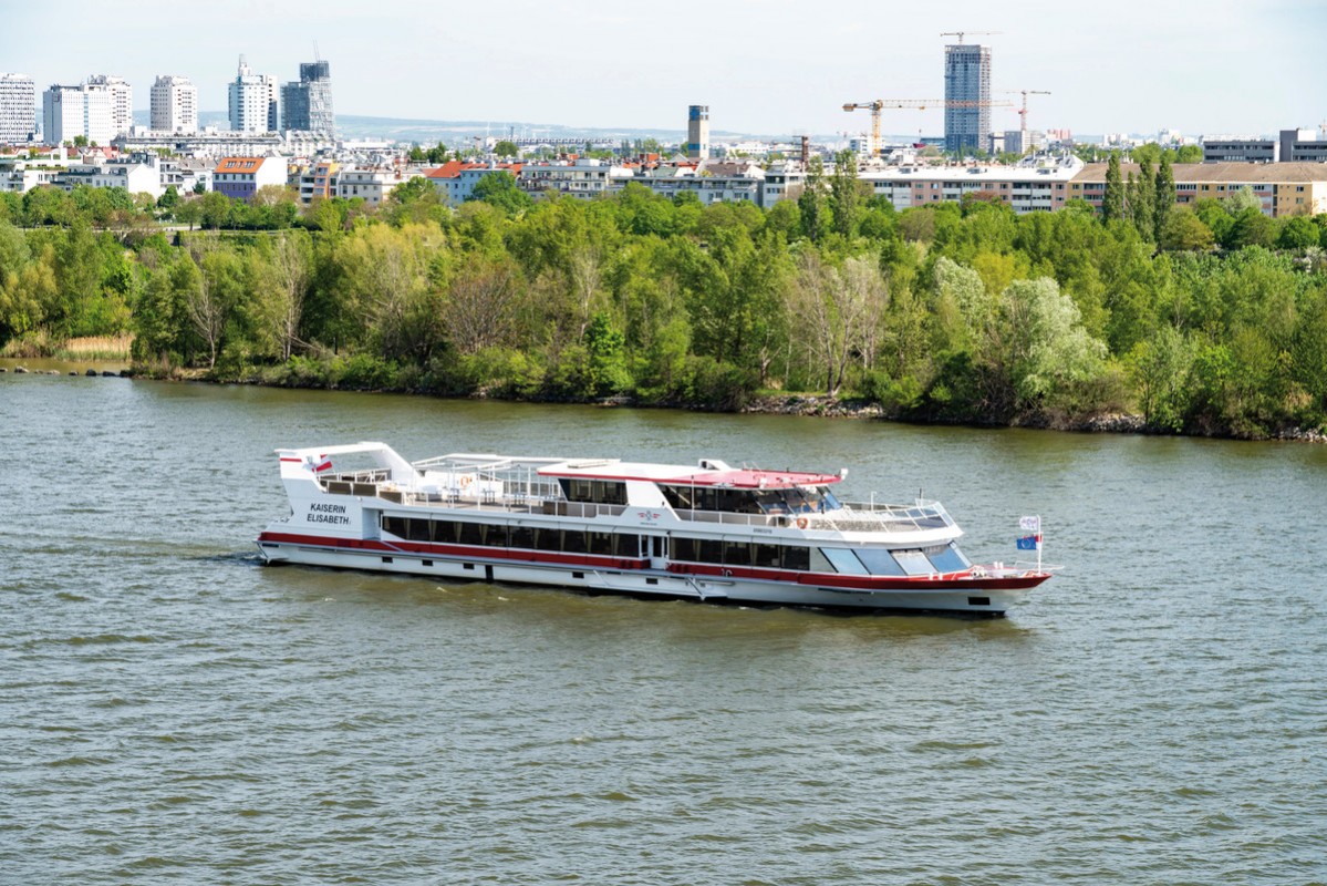 Sunset Summer Cruise - MS Kaiserin Elisabeth