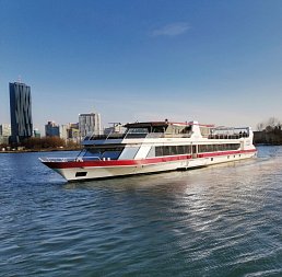 Sunset Summer Cruise - MS Kaiserin Elisabeth